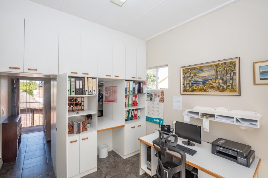4 Bedroom Property for Sale in Vanes Estate Eastern Cape